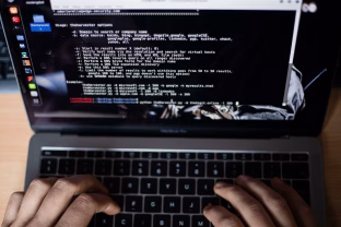 Valdžios kirčiai smogė populiariam portalui: vartotojams lieka vis mažiau laiko pasiruošti pokyčiams